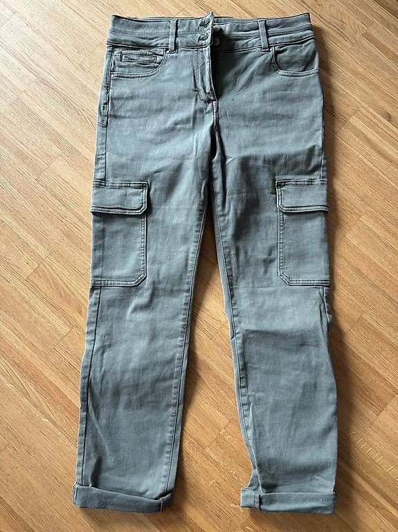 Pantaloni: Next cargo Hose 42 – Usato da Pfäffikon ZH venduto da skom666