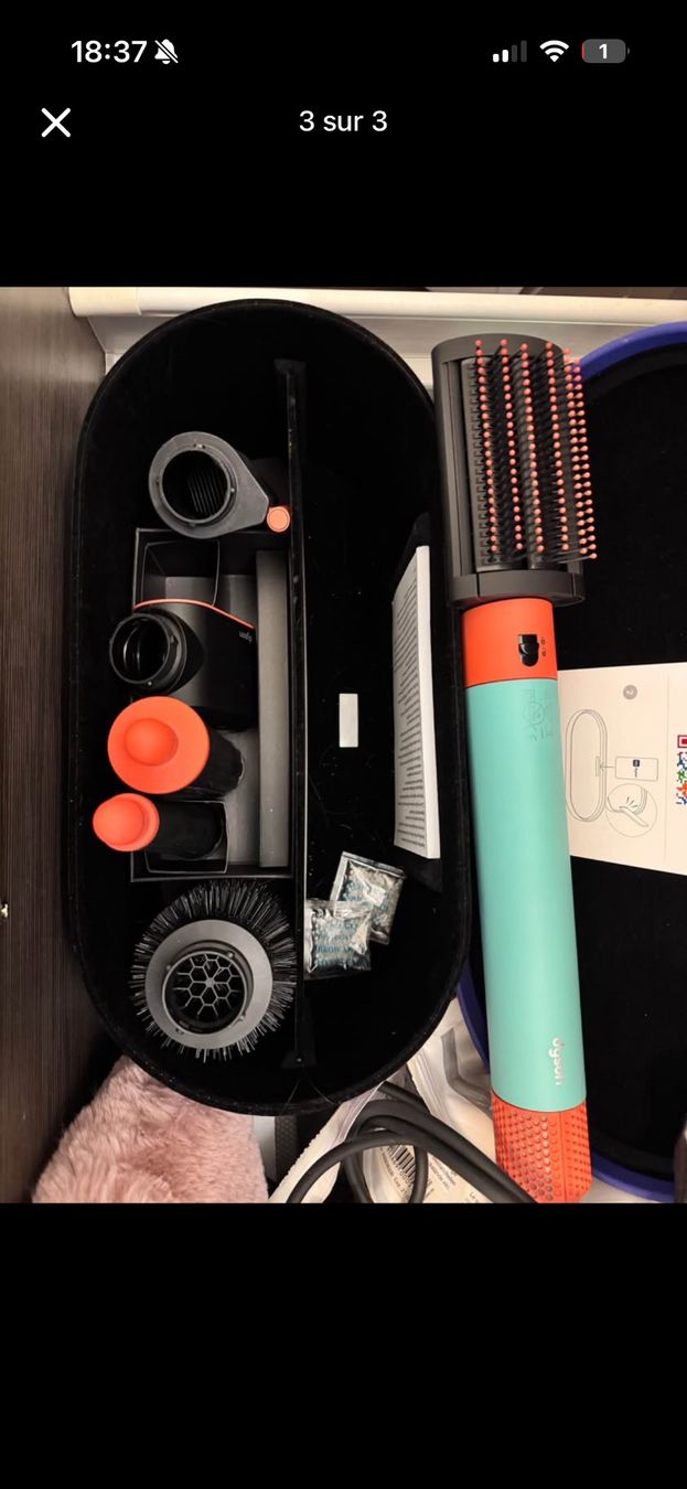 Dyson Asciugacapelli: Dyson airwrap avec garantie – Nuovo (secondo la descrizione) da Collombey venduto da Jehona_s