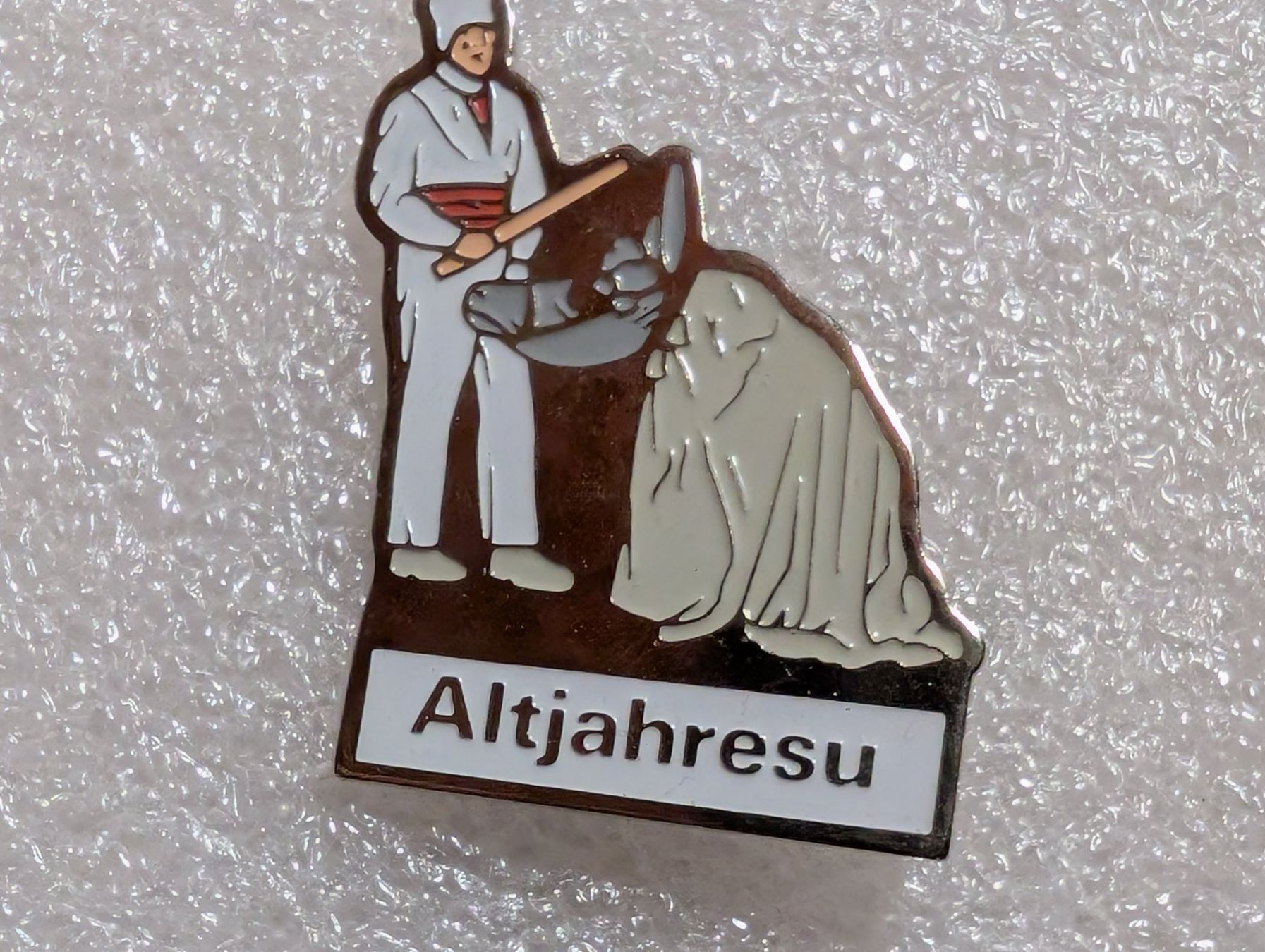 Placchette & Badge: Ansteckpin 220: Altjahresu – Usato da Oppligen venduto da Pin-Fall-Shop