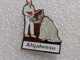 Ansteckpin 220: Altjahresu