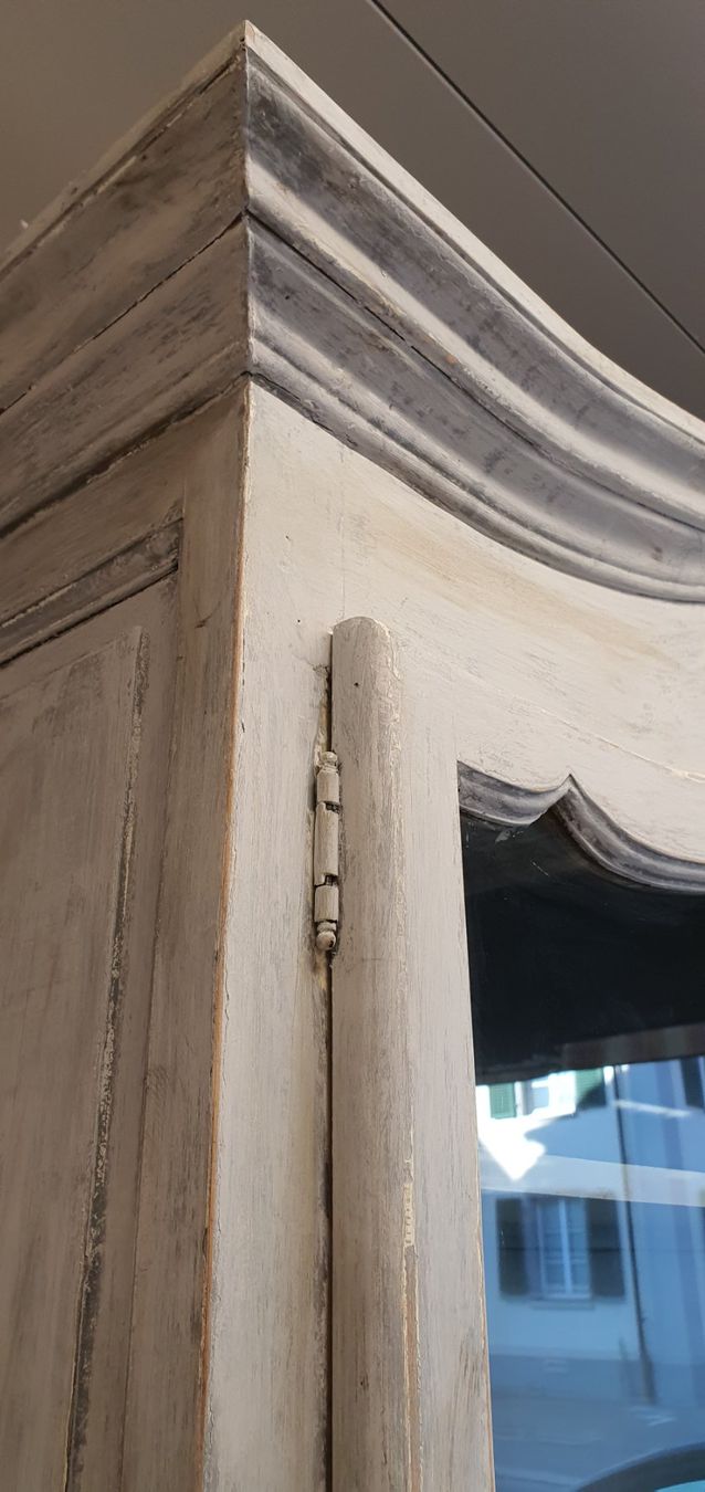Armadi: Antiker Schrank – Usato da Riggisberg venduto da Yellowcoyote 5