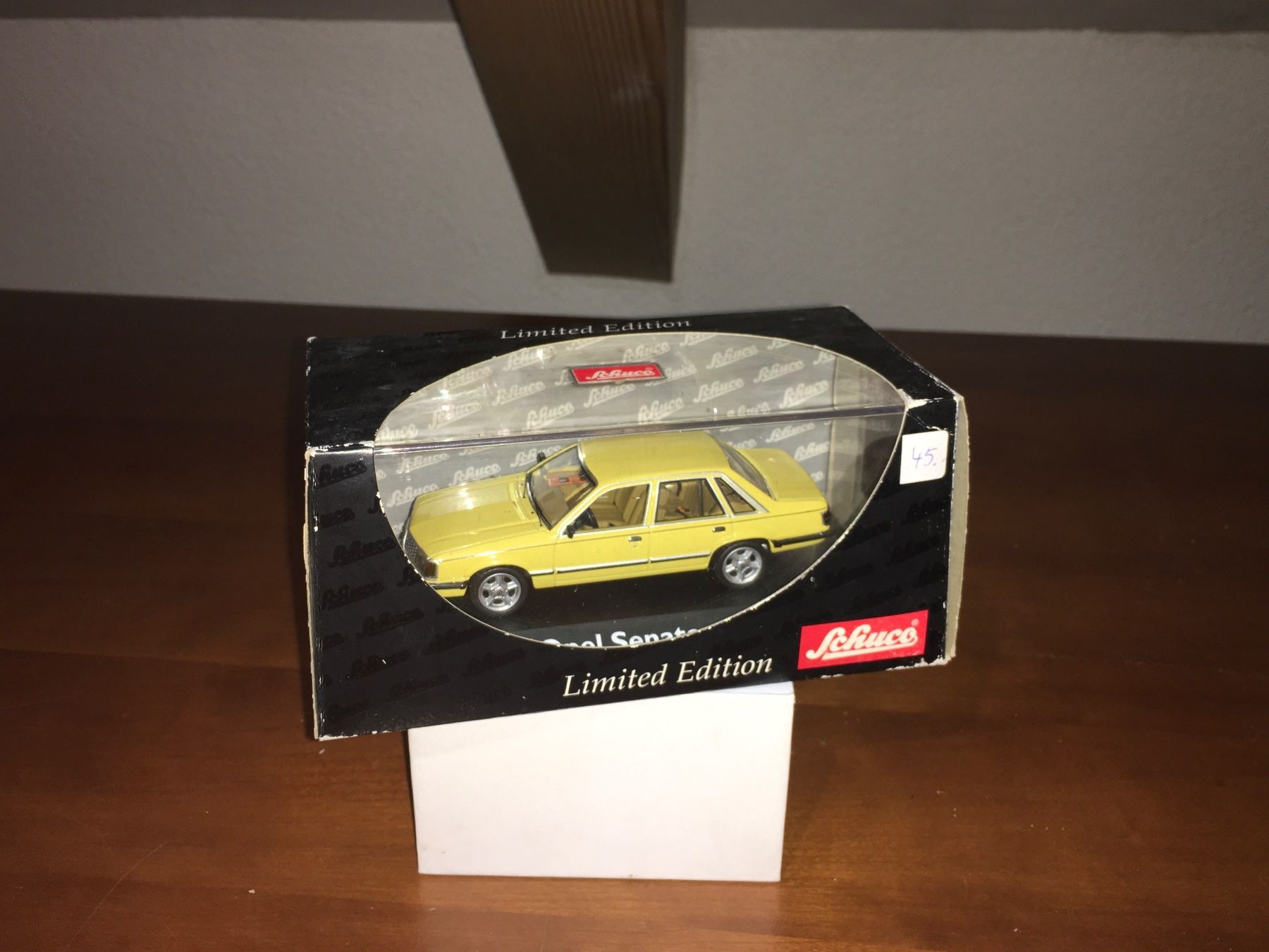 Opel Modellini d'auto: Opel Senator A 1/43 no Minichamps – Nuovo (secondo la descrizione) da Wohlen AG venduto da PrivatSammlung 2