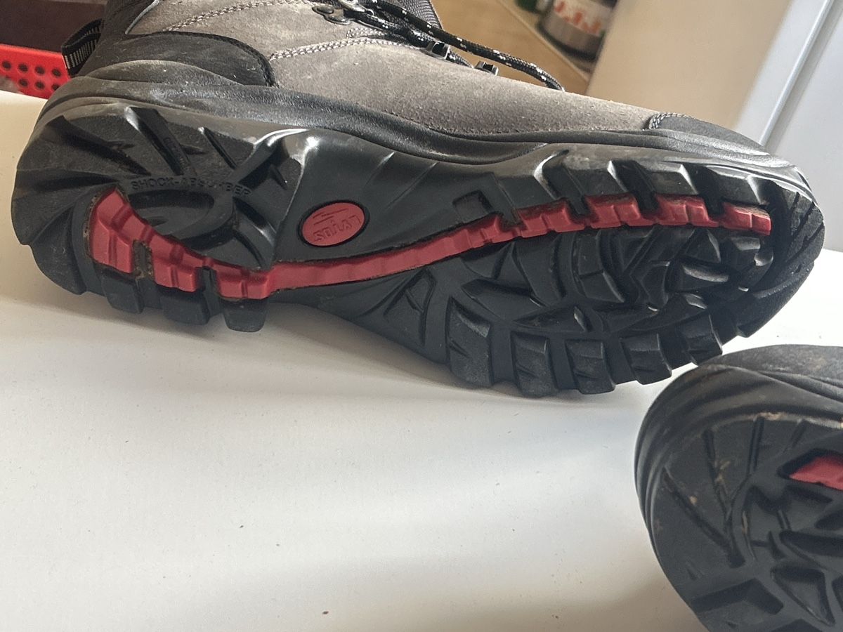 Scarpe da uomo: Wanderschuhe Lytos Grösse 44 gebraucht(I8) – Usato da Aarau venduto da bro_9zsg 3