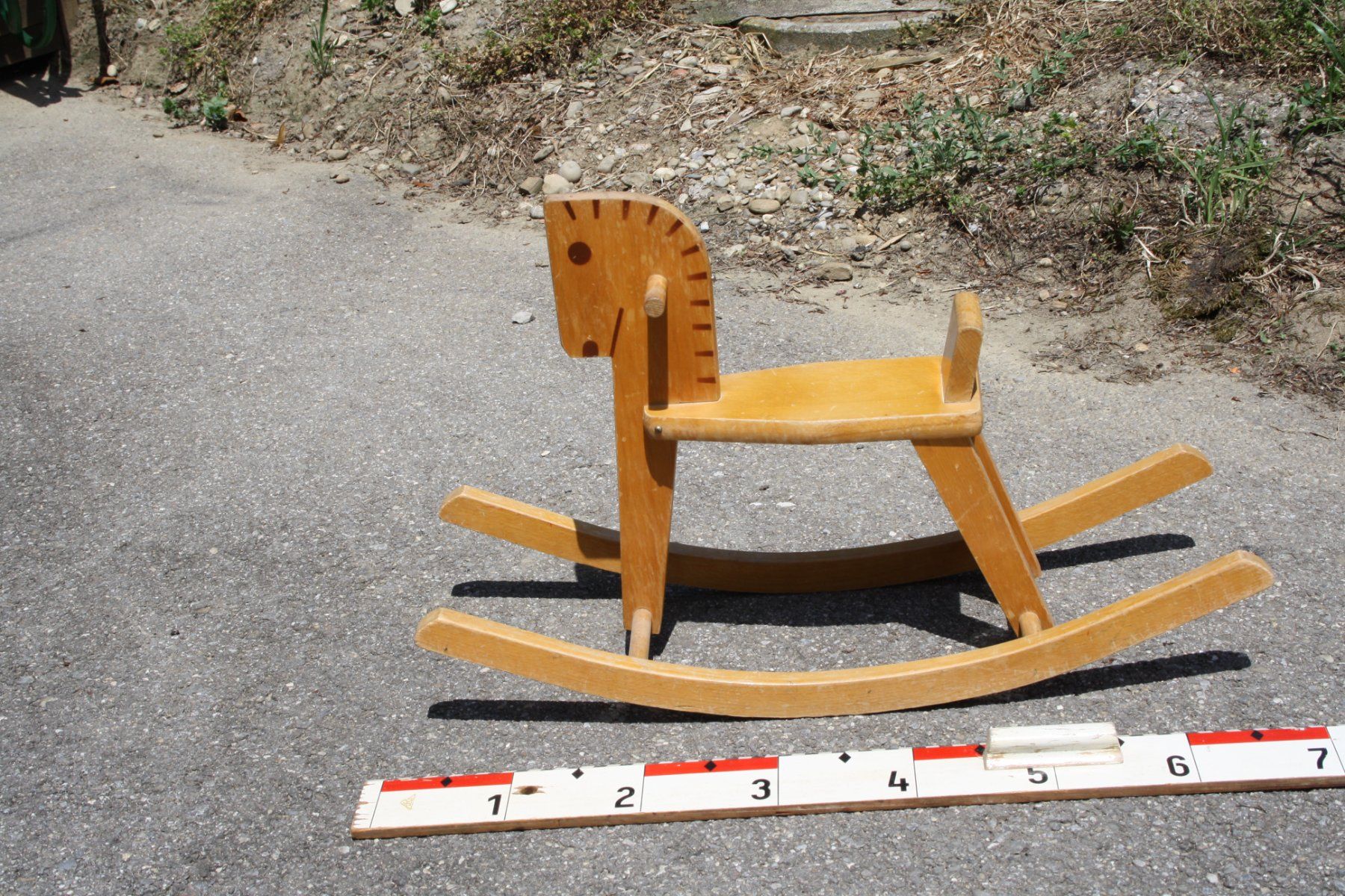 Giocattoli: SCHUKELPFERD KLEIN ODER SCHAUKELPONY ? 😉 – Usato da Wauwil venduto da Pneuedy 3