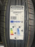 4x Bridgestone Sommer 225/45 R17 DOT 25 nie benutzt