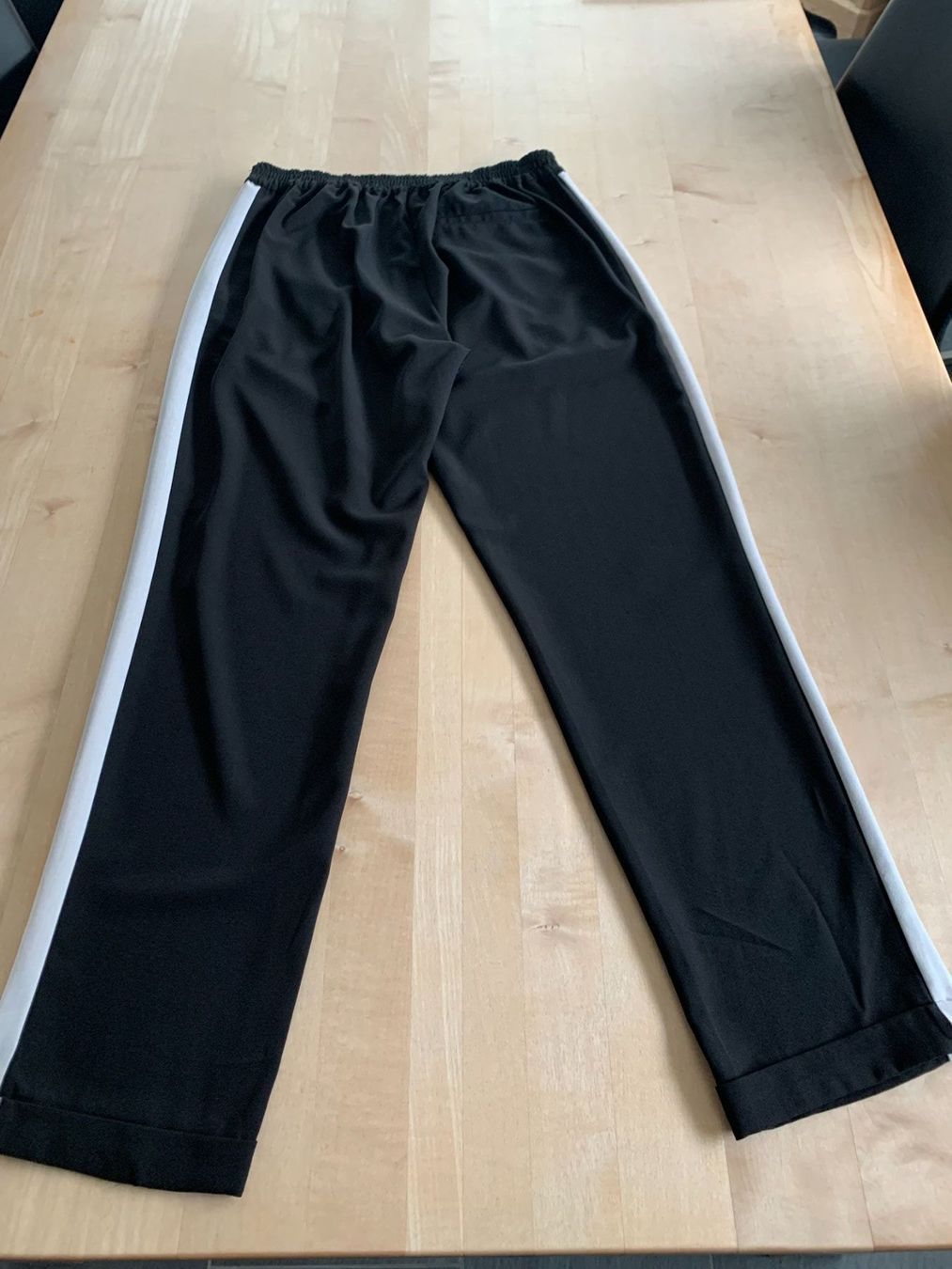 Hosen: Damenhose schwarz Gr.L – Neu (gemäss Beschreibung) aus Azmoos von Verwir64 1