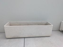 6x Blumenkästen und Aufhängung für rundes Geländer