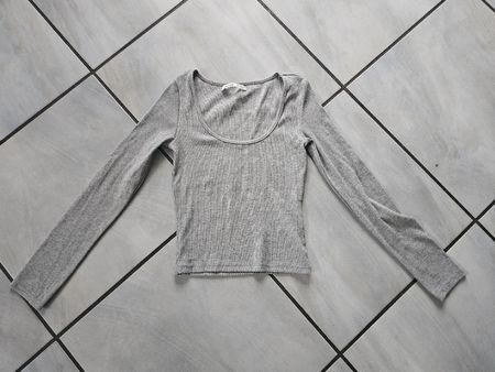 Pull gris 