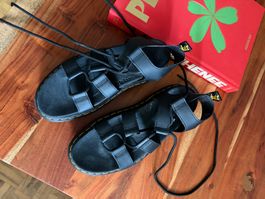 Dr. Martens Nartilla sandals new