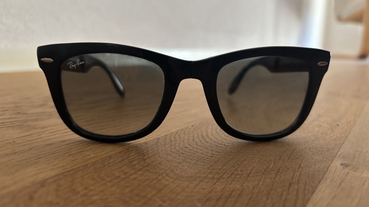 Ray-Ban Occhiali & Lenti: Klappbare Rayban Sonnenbrille inkl. Etiu – Usato da Münsingen venduto da silvie24 1