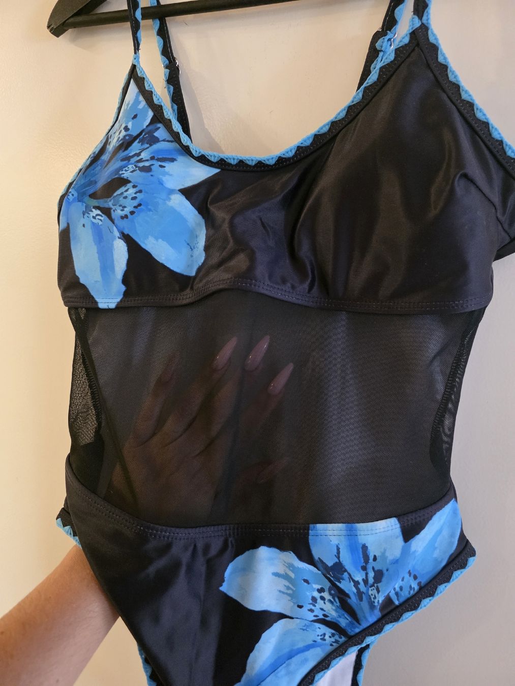 Costumi da bagno & Bikini: Maillot de bain une pièce noir/bleu taille L neuf – Nuovo (secondo la descrizione) da Perly venduto da dayna_46 1