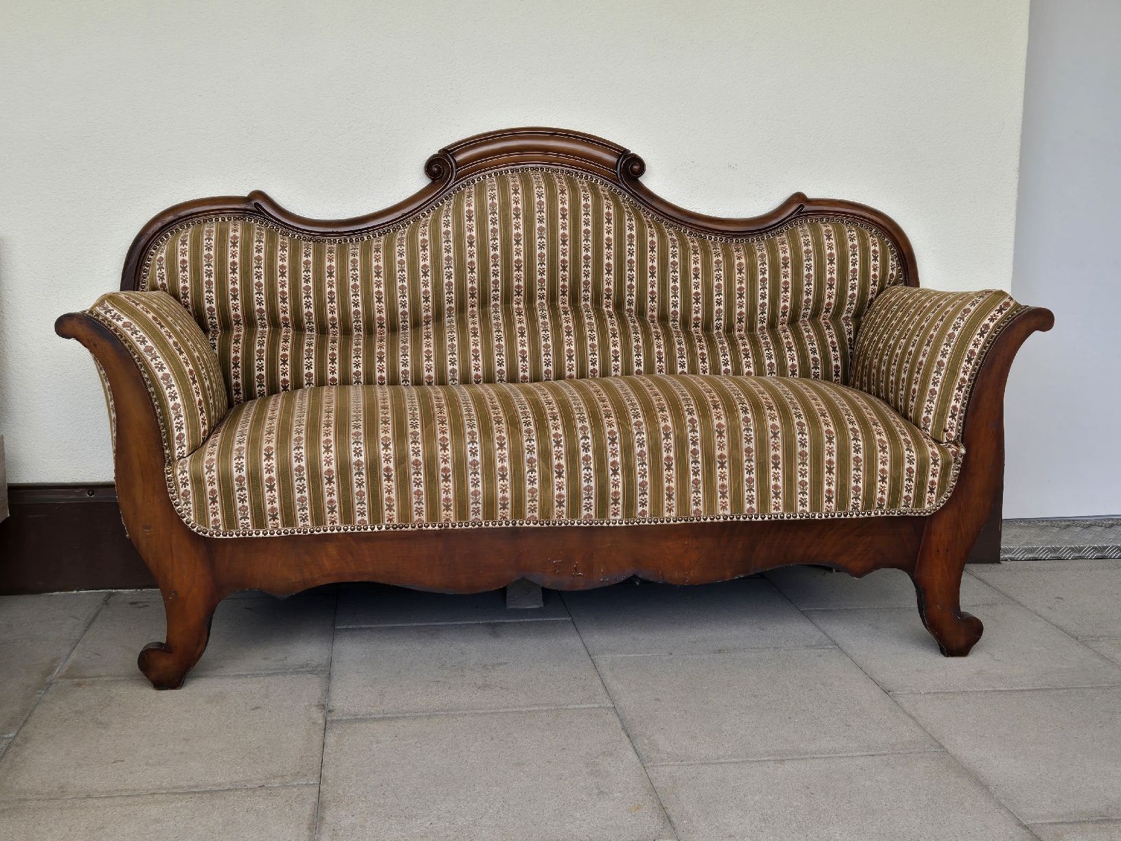 Divani: "Bidermeier-Sofa" – Usato da Männedorf venduto da Mar_IO_394 1