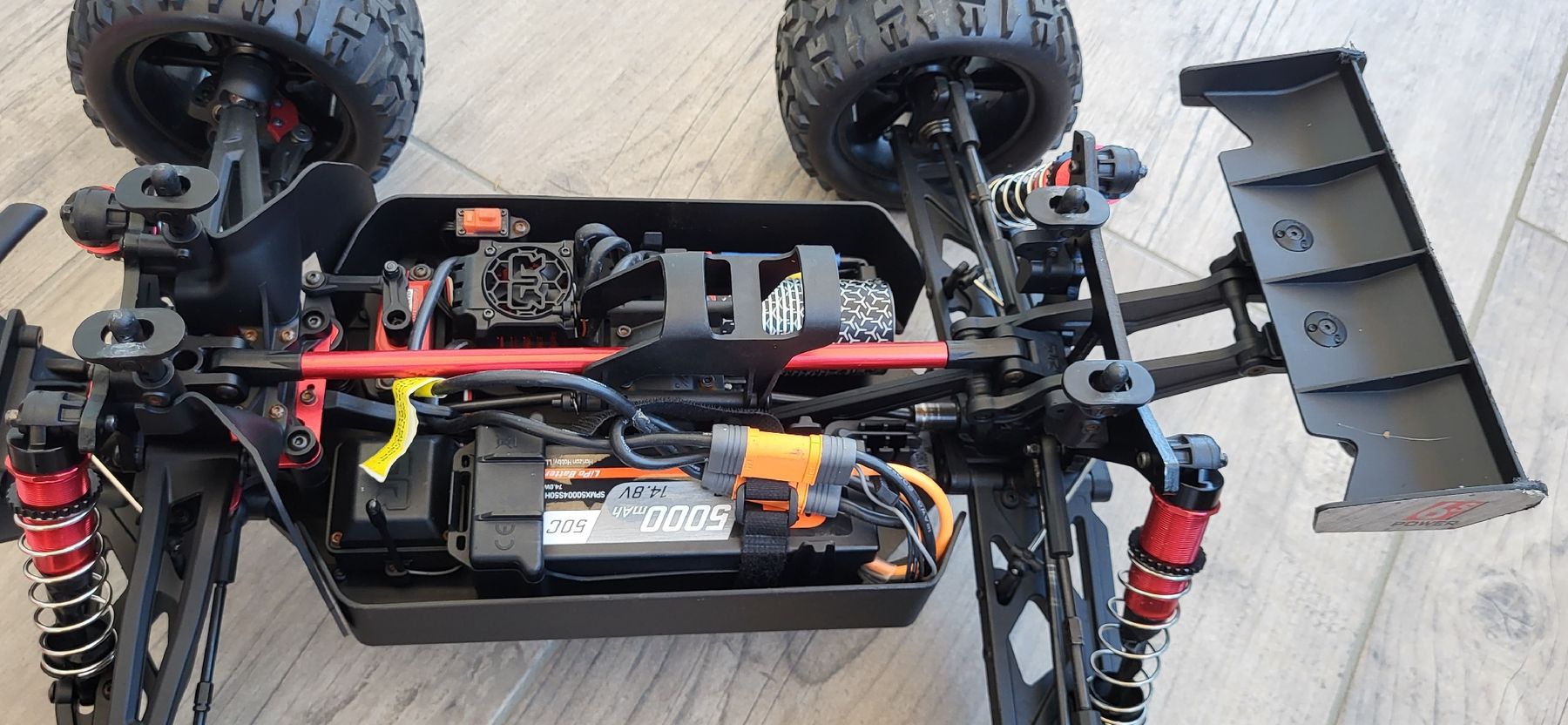 Arrma Modellismo RC: Aarma Notorious 6s – Usato da islikon venduto da mir_8cbw 6