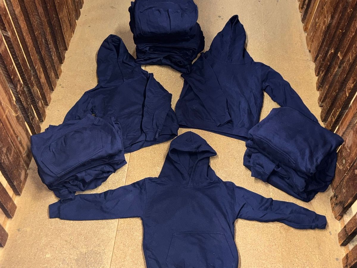 Maglioni & Felpe: Kinder Pullover – Nuovo (secondo la descrizione) da Basel venduto da Durlips1893