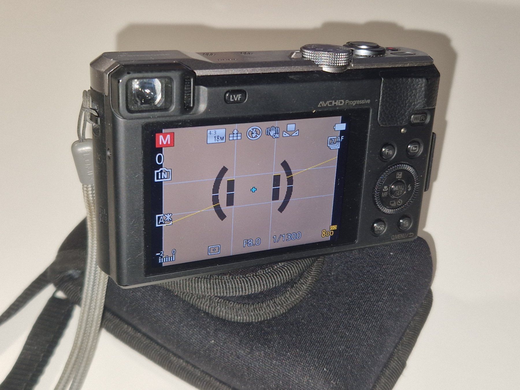 Panasonic Fotocamera: Panasonic Lumix DMC-TZ61 kompakte Digitalkamera – Nuovo (secondo la descrizione) da Grosshöchstetten venduto da Marcwue 2