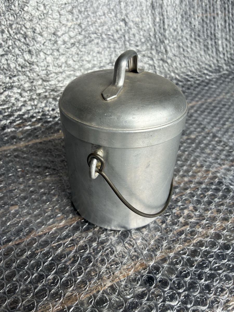 Altro per la casa: Secchiello alluminio latte 1/2 litro – Usato da Chiggiogna venduto da acavanna