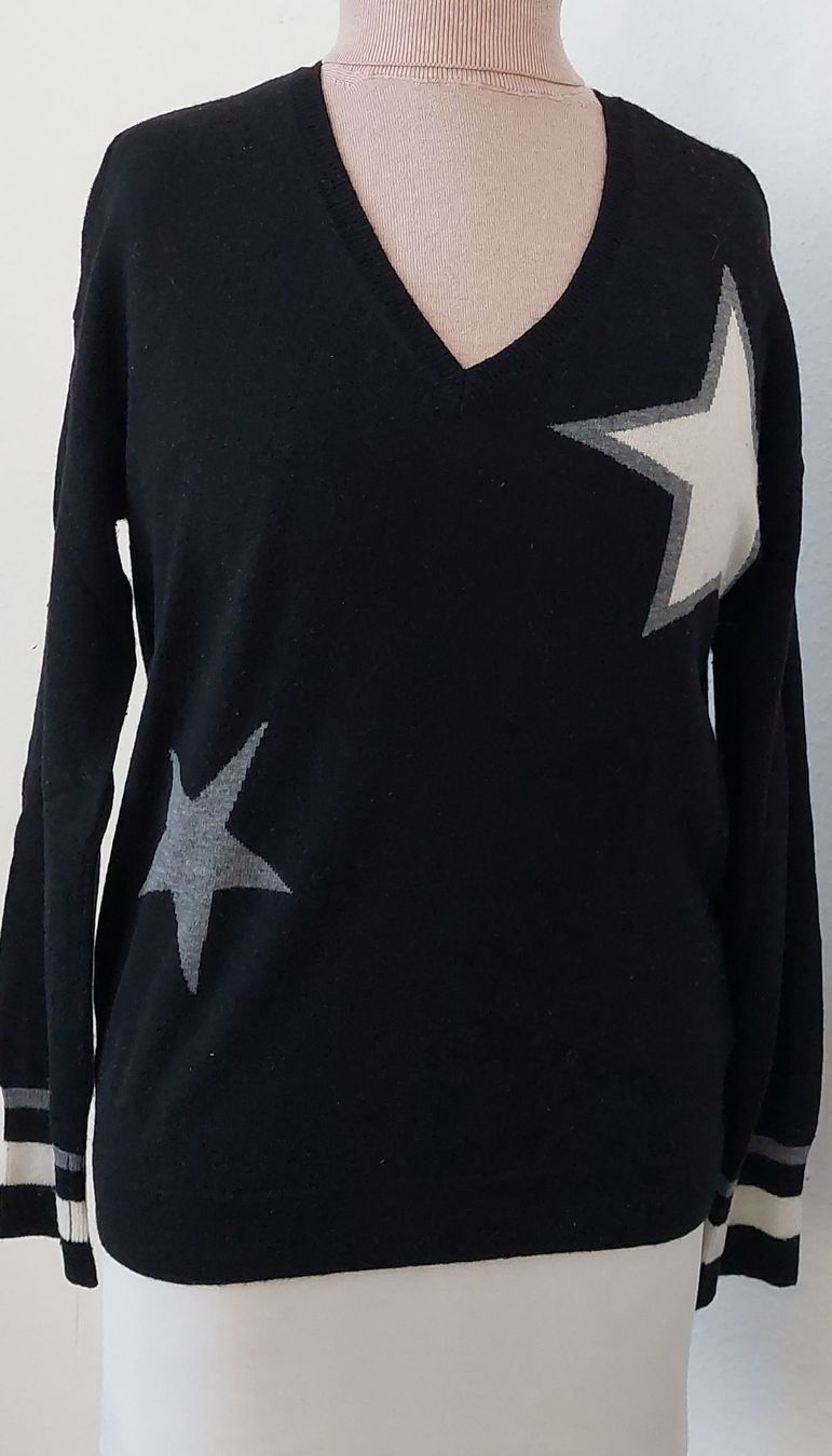 Gérard Darel Pullover & Sweatshirts: Gerard Darel Schwarzer Sternen-Pullover mit V-Ausschnitt gr1 – Gebraucht aus Gwatt (Thun) von Letzte-Chance