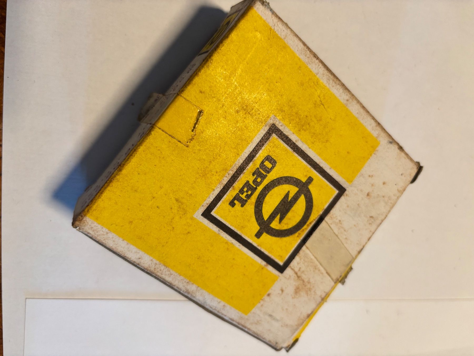 Opel Tutti pezzi di ricambio auto: Opel Ventil-Set NOS, 1 16 06 226, GM – Nuovo e nell'imballaggio originale da St. Gallen venduto da always-a-good-buy 2
