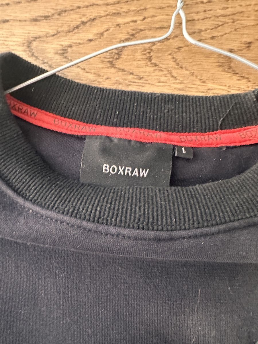 Pullover & Sweatshirts: Stylish BOXRAW Sweatshirt, Size L, Like New Condition! – Gebraucht aus Gattikon von 386ComicEmpire 1