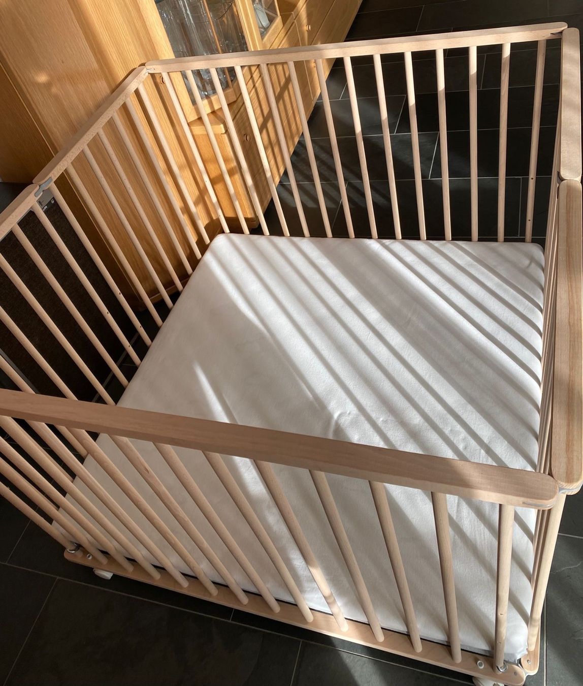 Box & Barriere di sicurezza: Laufgitter Webaby 100x100 cm mit Matratze – Nuovo (secondo la descrizione) da Bendern venduto da preciosa_09