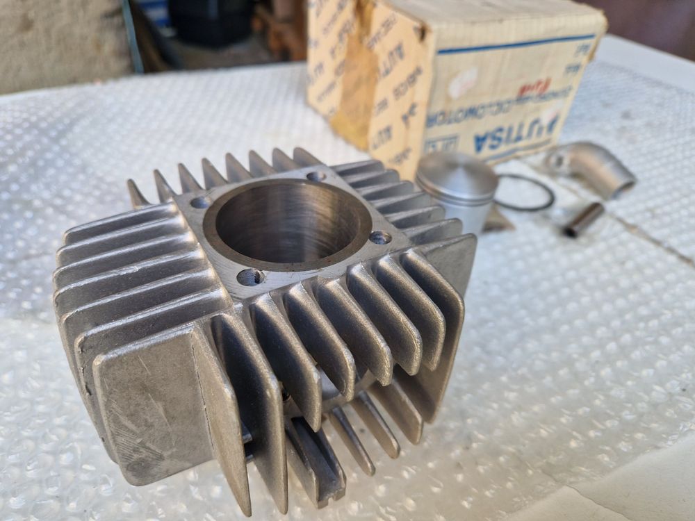 Fanali Anteriori per PUCH LED e Xenon di qualità originale