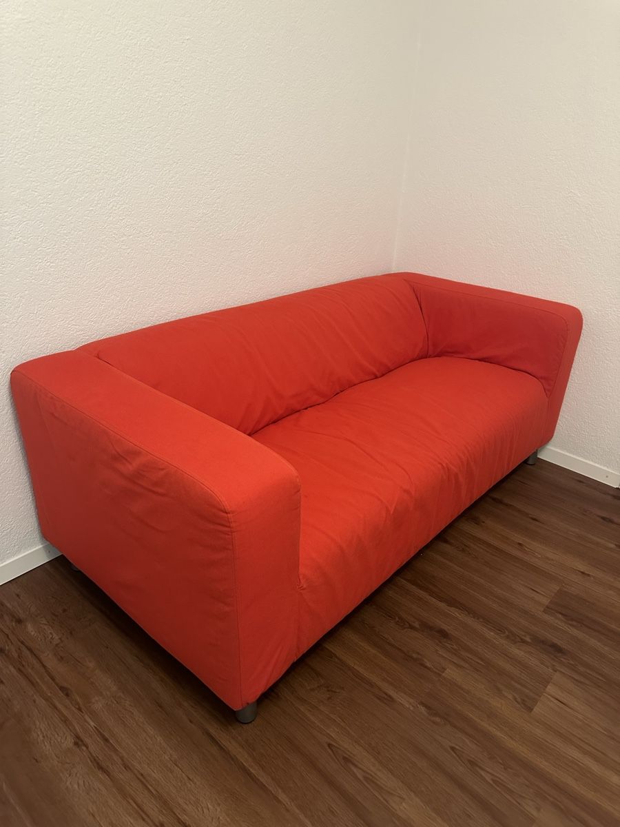 Sofas: Rotes Sofa  – D'occasion à Kilchberg par Kim_alicia 1