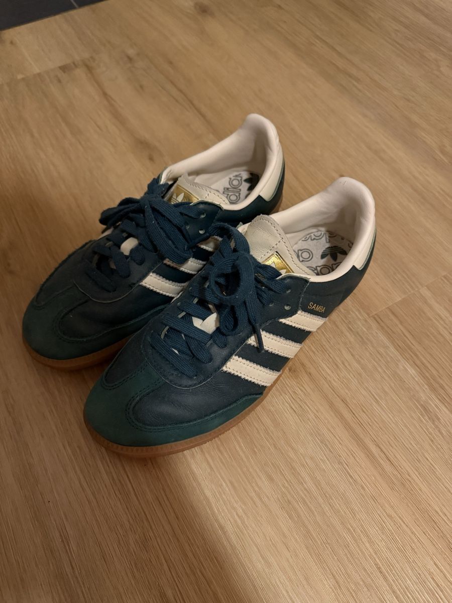 Adidas Scarpe da donna: Adidas Samba – Usato da Thun venduto da Julia1406