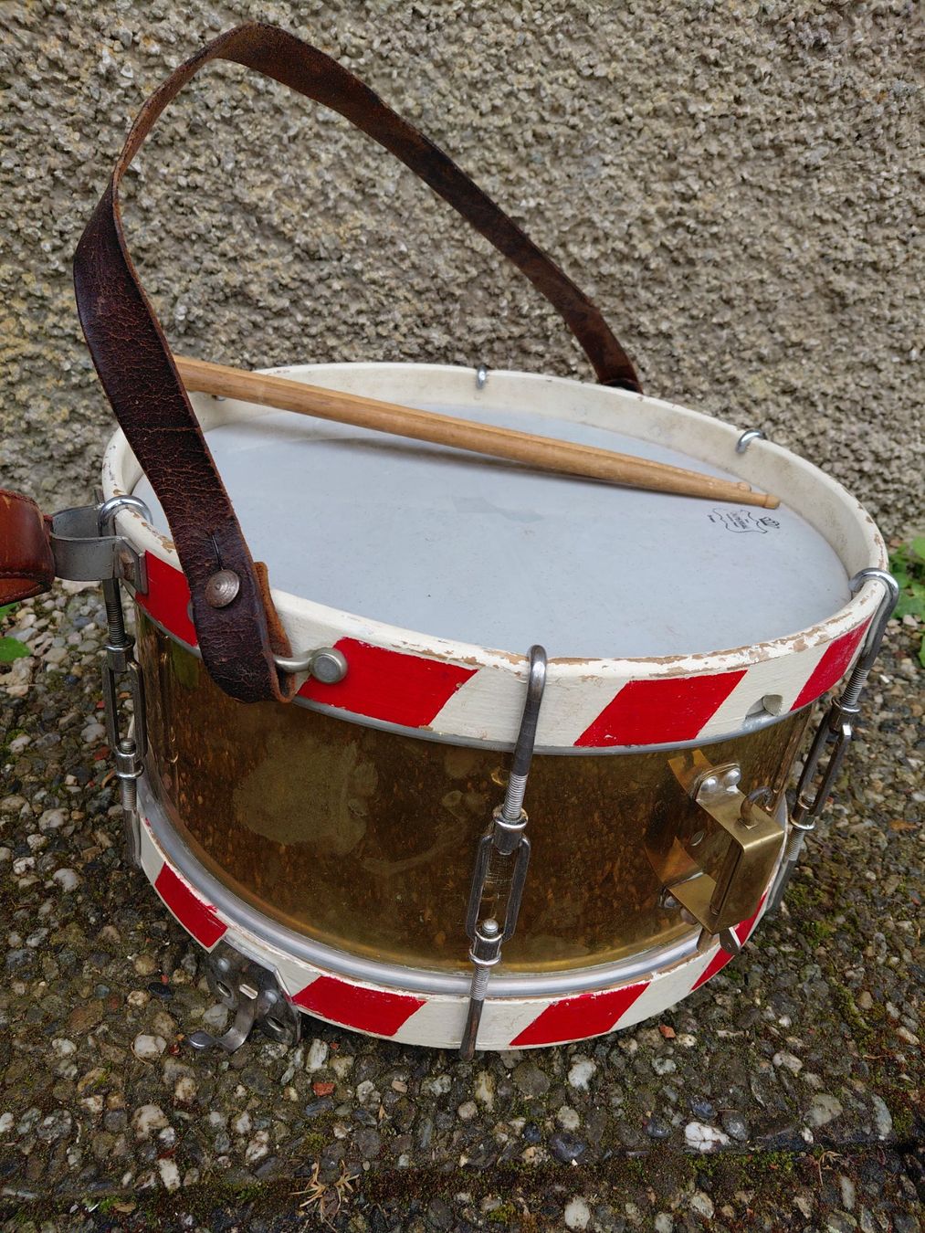 Musikinstrumente: Tambour – Gebraucht aus Noiraigue von pel_ny7d