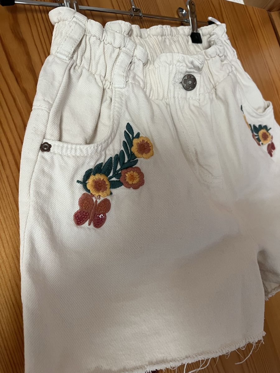 C&A Pantalons: Short Girl – D'occasion à Saas-Fee par Marienelly19 1
