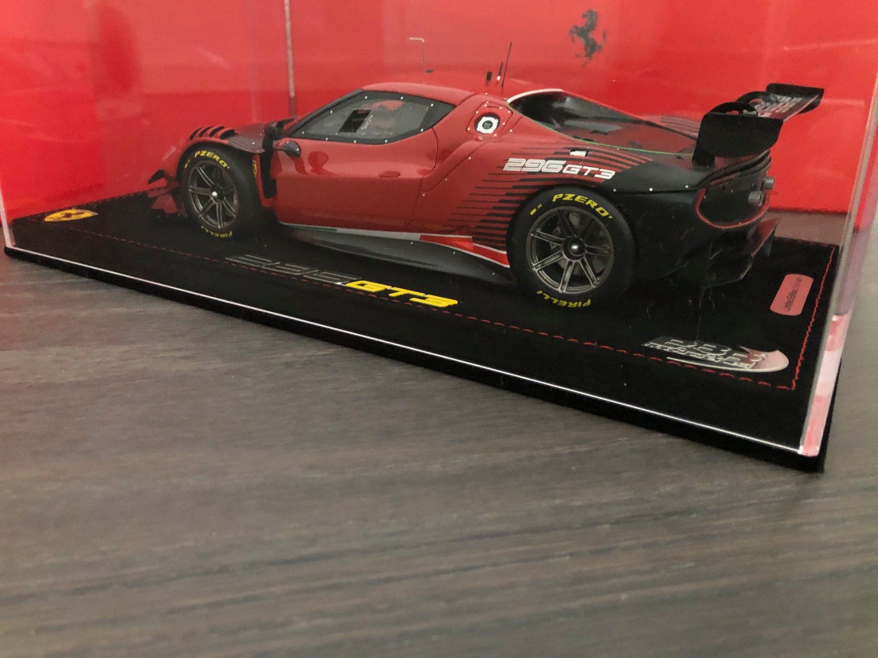BBR Models Modellautos: Ferrari 296 GT3 BBR 1:18 – Neu und originalverpackt aus Wetzikon ZH von mcf18 3