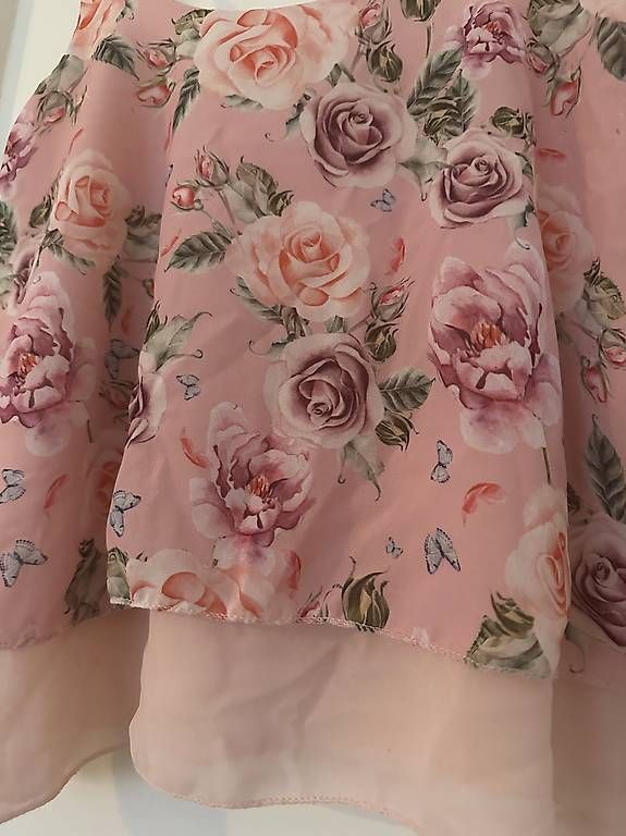Top: Top Blumenmuster Rosa Grösse S  – Usato da Grenchen venduto da kis_dh2n 2