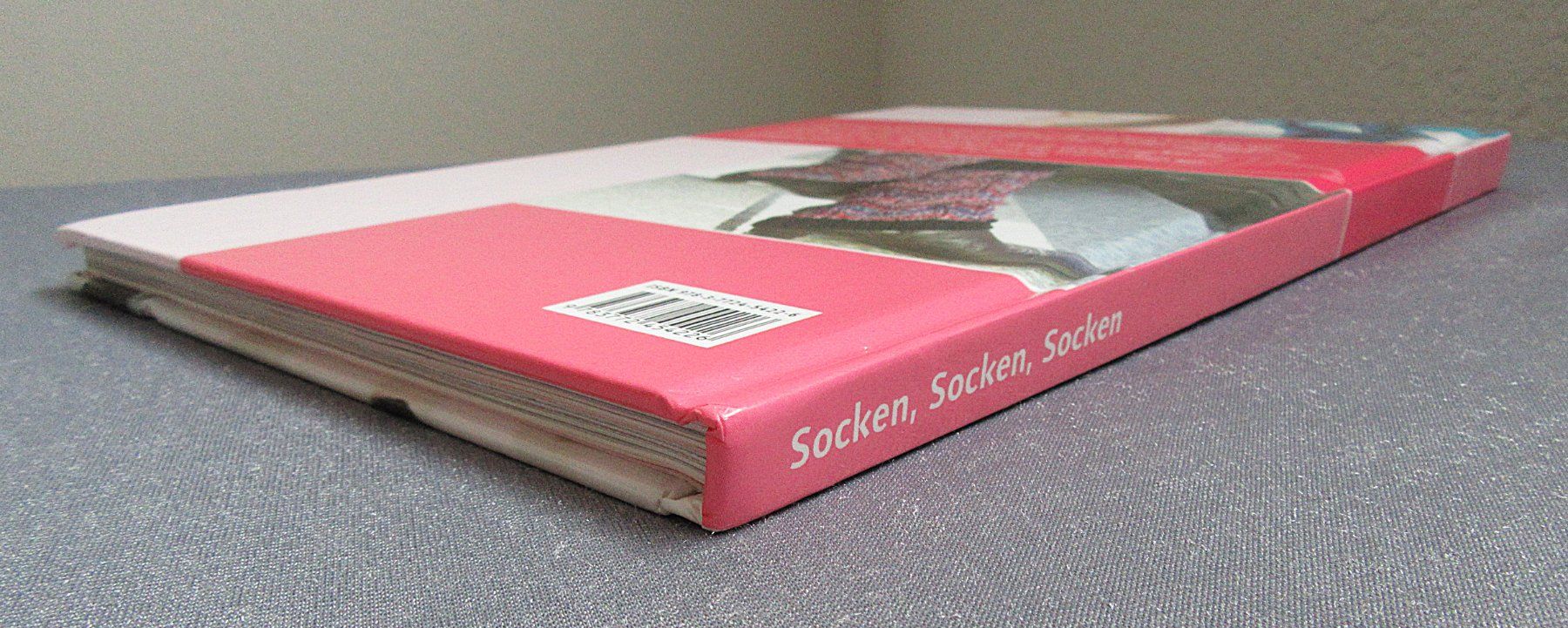 Libri: Socken, Socken, Socken - mit Patchworksocken – Usato da Auenstein venduto da Padabimbim 9