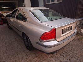volvo s60 2.4 