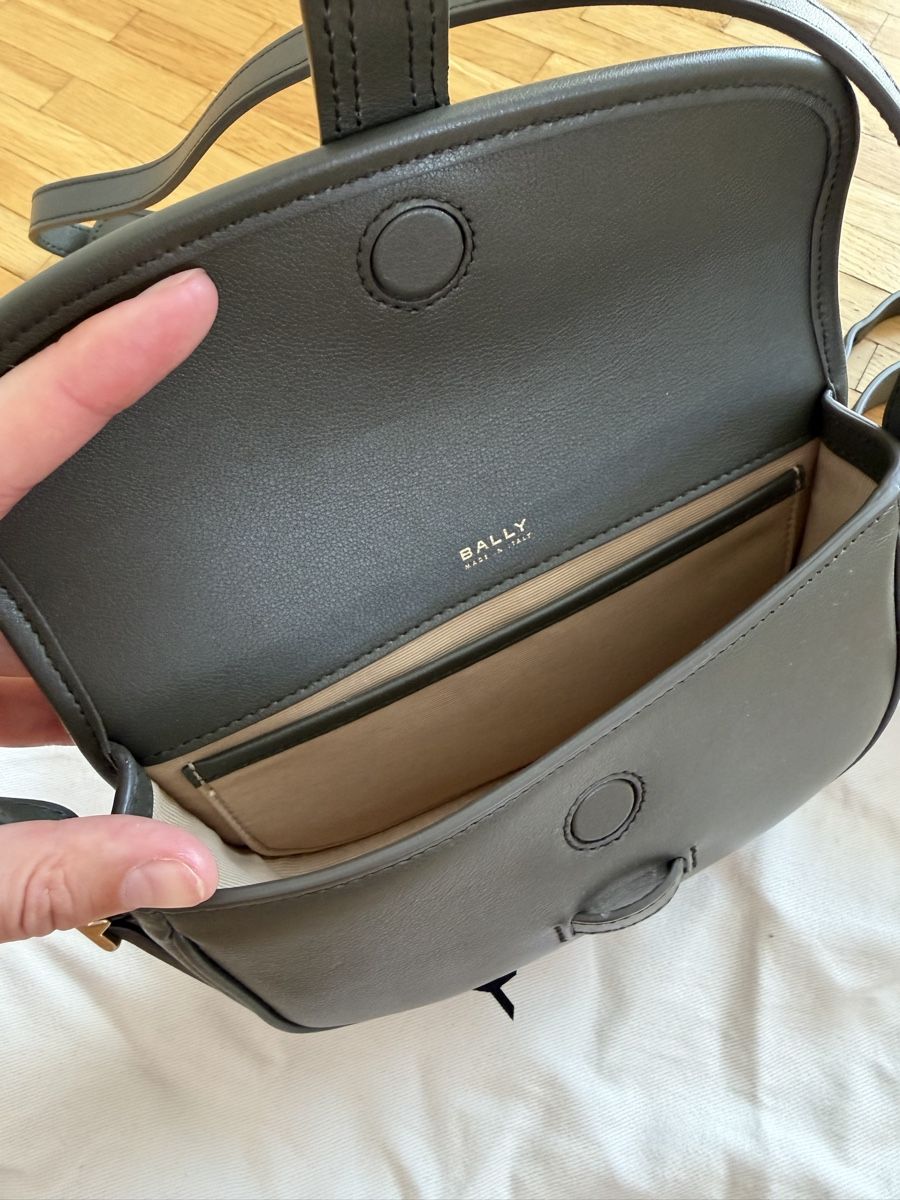 Bally Borse da donna: Bally Beckett mini bag – Nuovo (secondo la descrizione) da Nyon venduto da dasha107 3
