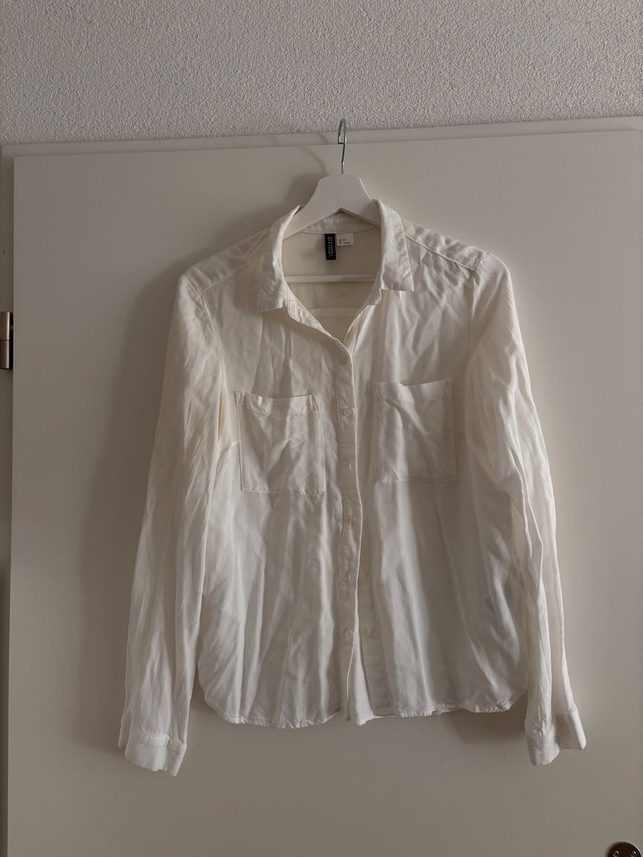 H&M Chemisiers: Damen Hemd weiss – D'occasion à Lausen par Claudj1
