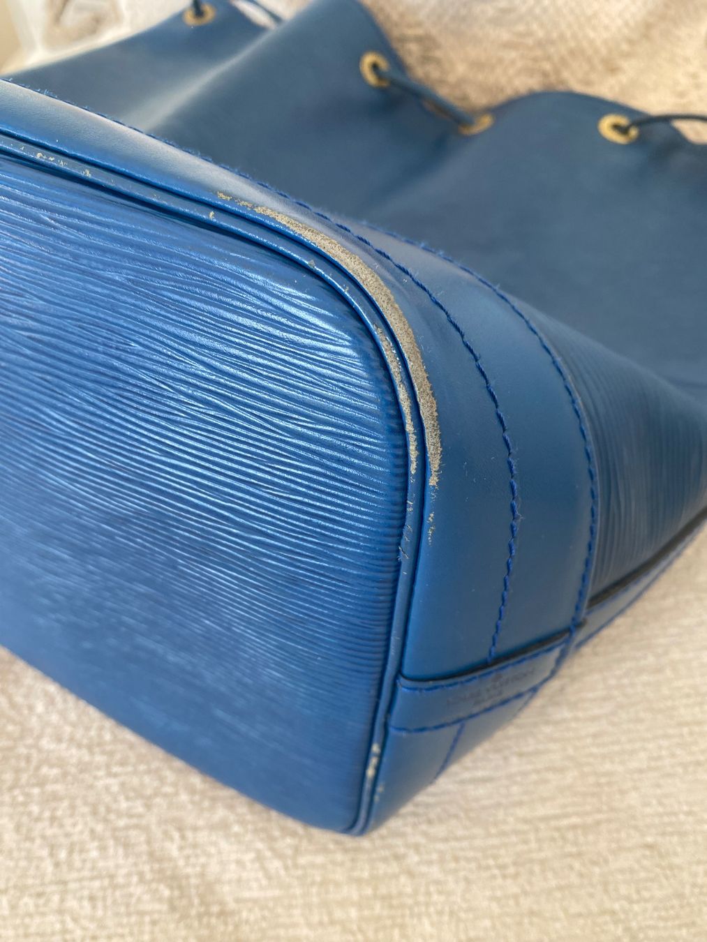 Louis Vuitton Taschen für Damen: Louis Vuitton Noe Beutel blau, Vintage – Gebraucht aus Alosen von .AMEA. 6