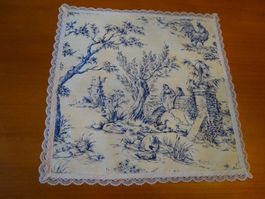 Napperon coton imprimé + dentelle