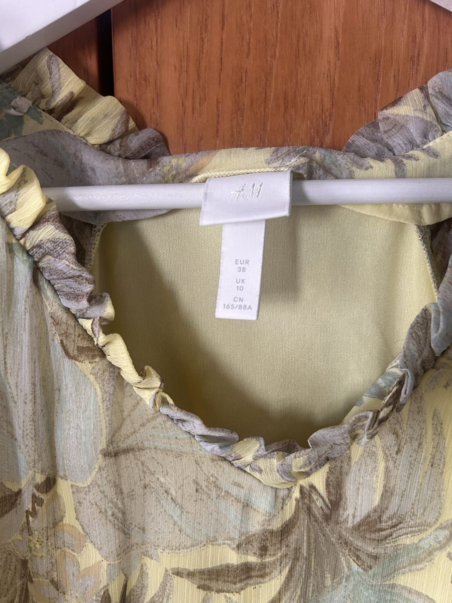 H&M Vestiti: Süsses Sommerkleid H&M Grösse 38 – Usato da Zürich venduto da olivia_oh_dear 2