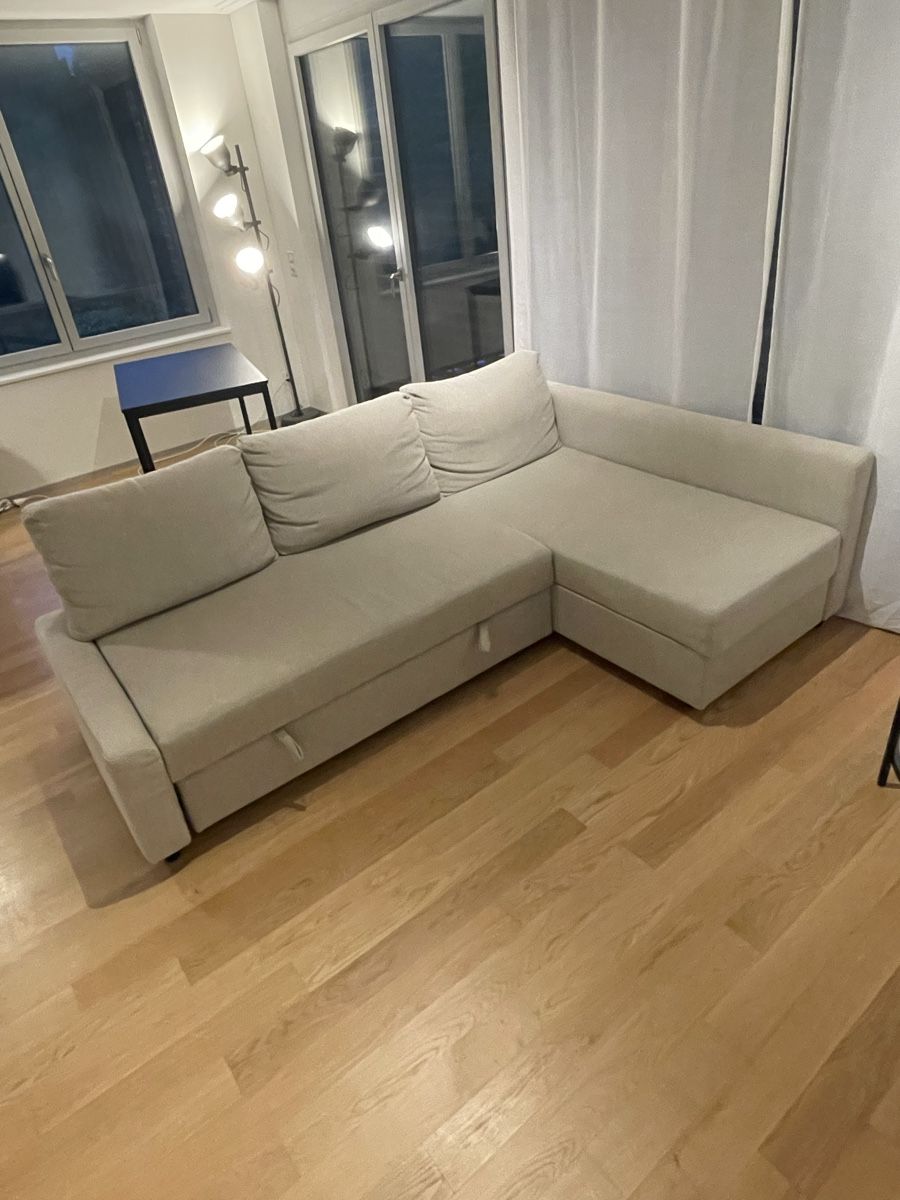 Divani: 3-seater sofa bed  – Usato da Zürich venduto da ach_bl7b 1