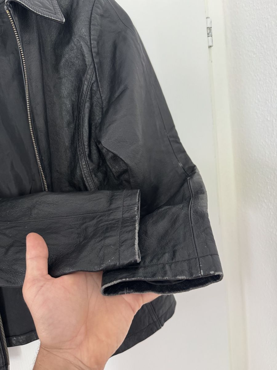 Jacken: schwarze Lederjacke Avitano Gr. 36, Damen, echt leather – Gebraucht aus Wetzikon ZH von Jan_wojt 7