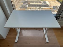 IKEA - Höhenverstellbarer Schreibtisch 120 x 70