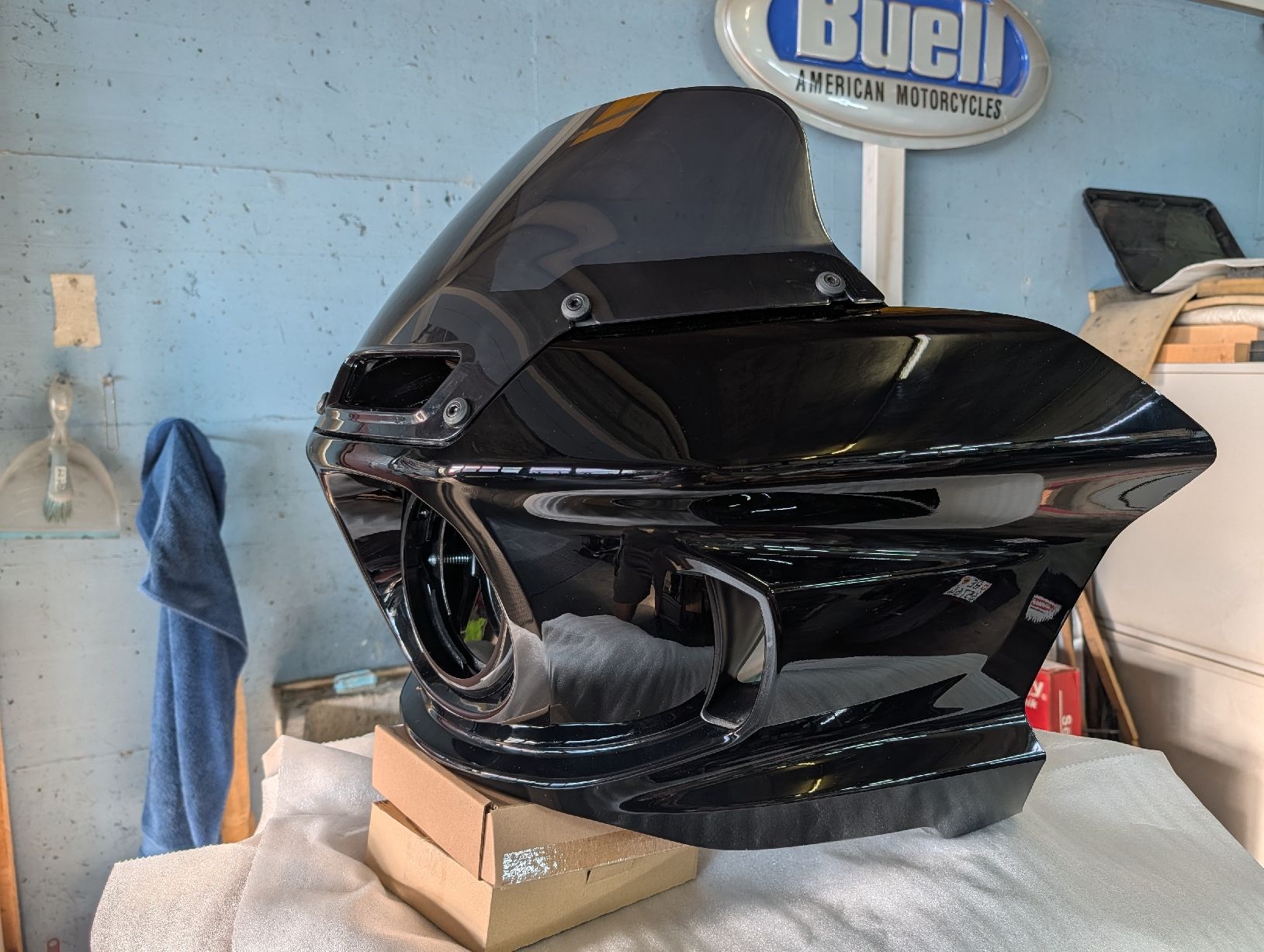 Harley-Davidson Alle Motorradersatzteile: HD Lowrider ST Front – Gebraucht aus Herzogenbuchsee von Black-C01 1