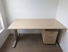 pult/Schreibtisch