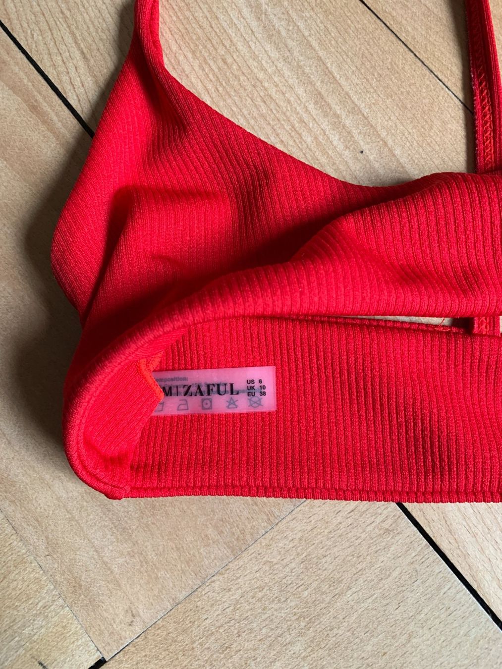 Zaful Costumi da bagno & Bikini: ZAFUL - Bikini Oberteil rot 38 – Usato da Zürich venduto da Diazaio 2