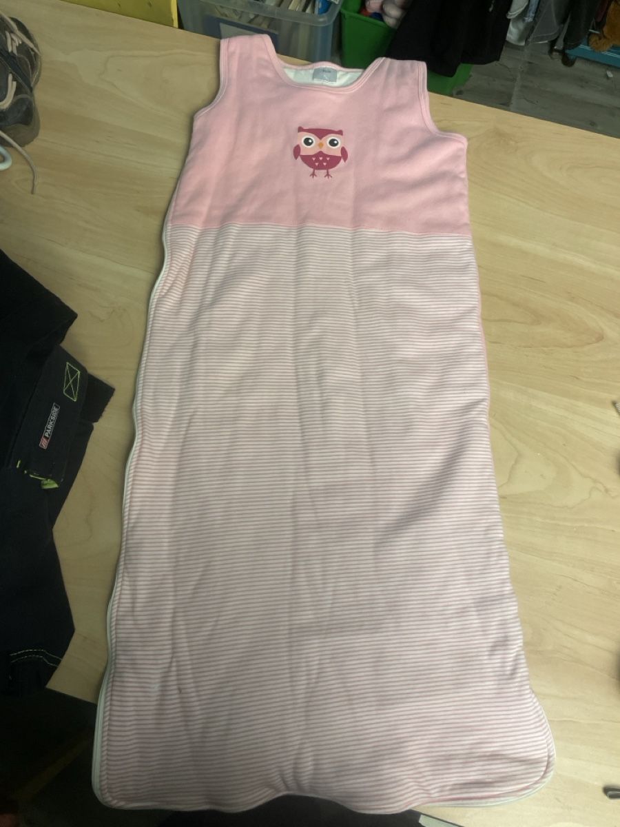Schlafsäcke: Neuer Rosa Winterschlafsack mit Eule, 90cm – Neu (gemäss Beschreibung) aus Obergerlafingen von cabo4