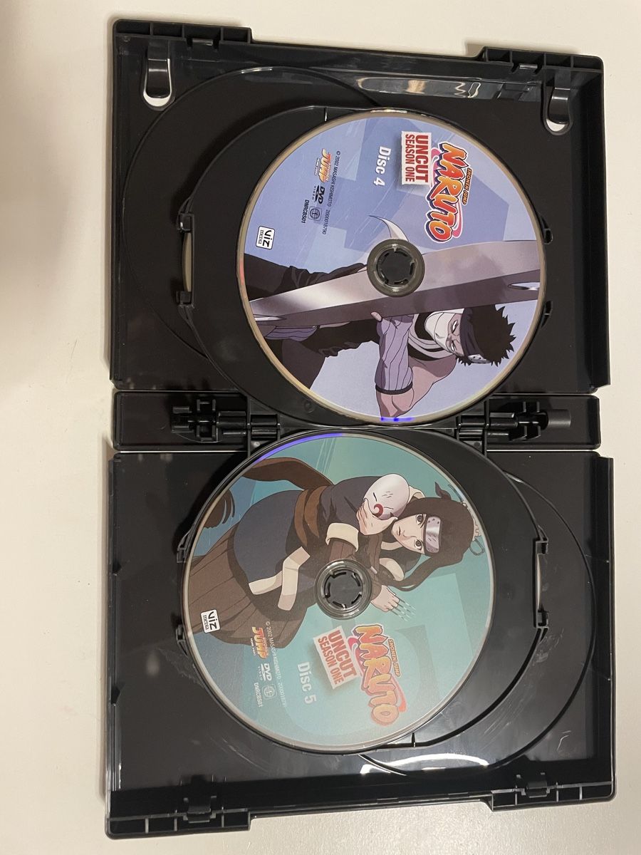 Alle DVDs: Naruto season one / english – Gebraucht aus Zürich von Bomboo 4