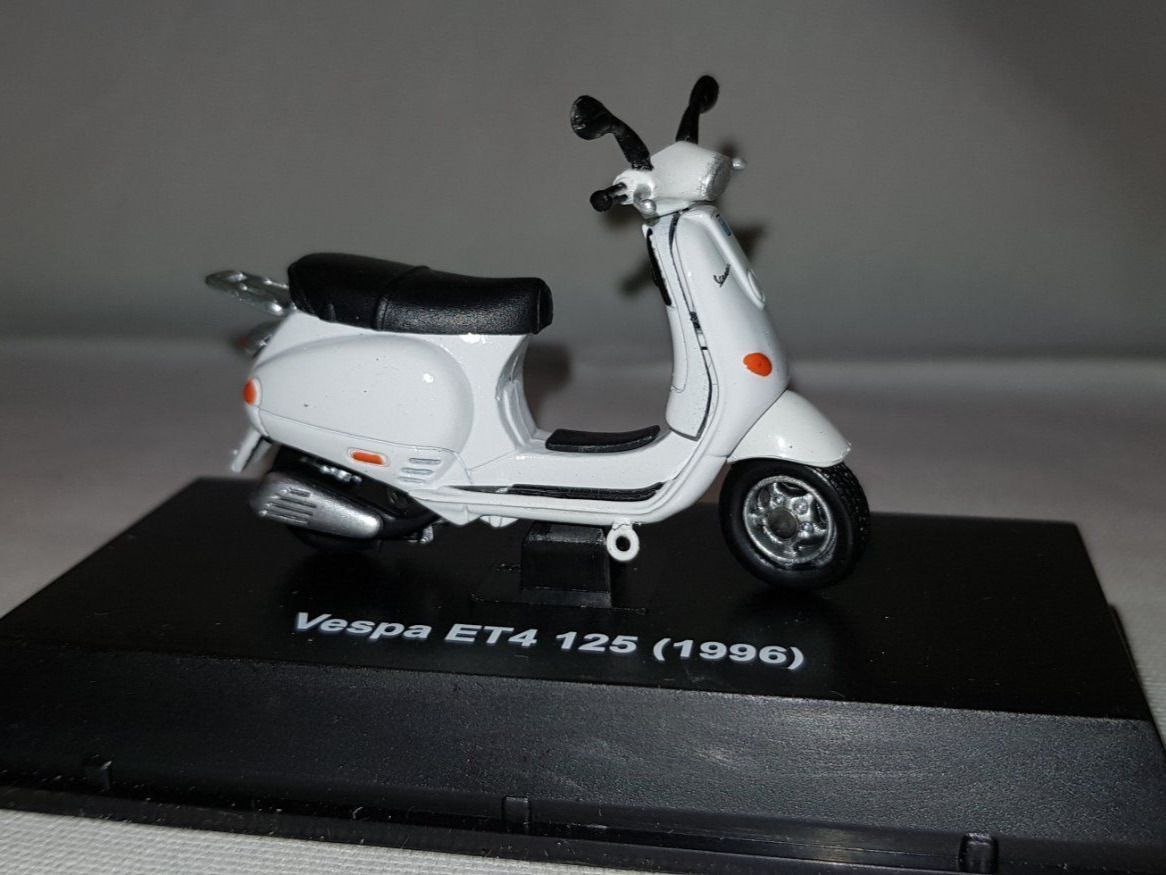 Vespa Modellbausätze & Standmodelle: Modell Vespa 125 (1996) – Gebraucht aus Nottwil von echtMOMO