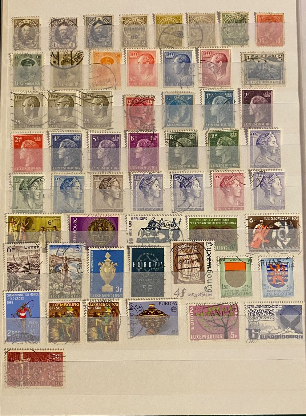 Tutti i francobolli: 55 timbres - Luxembourg – Usato da Petit-Lancy venduto da Solcarm