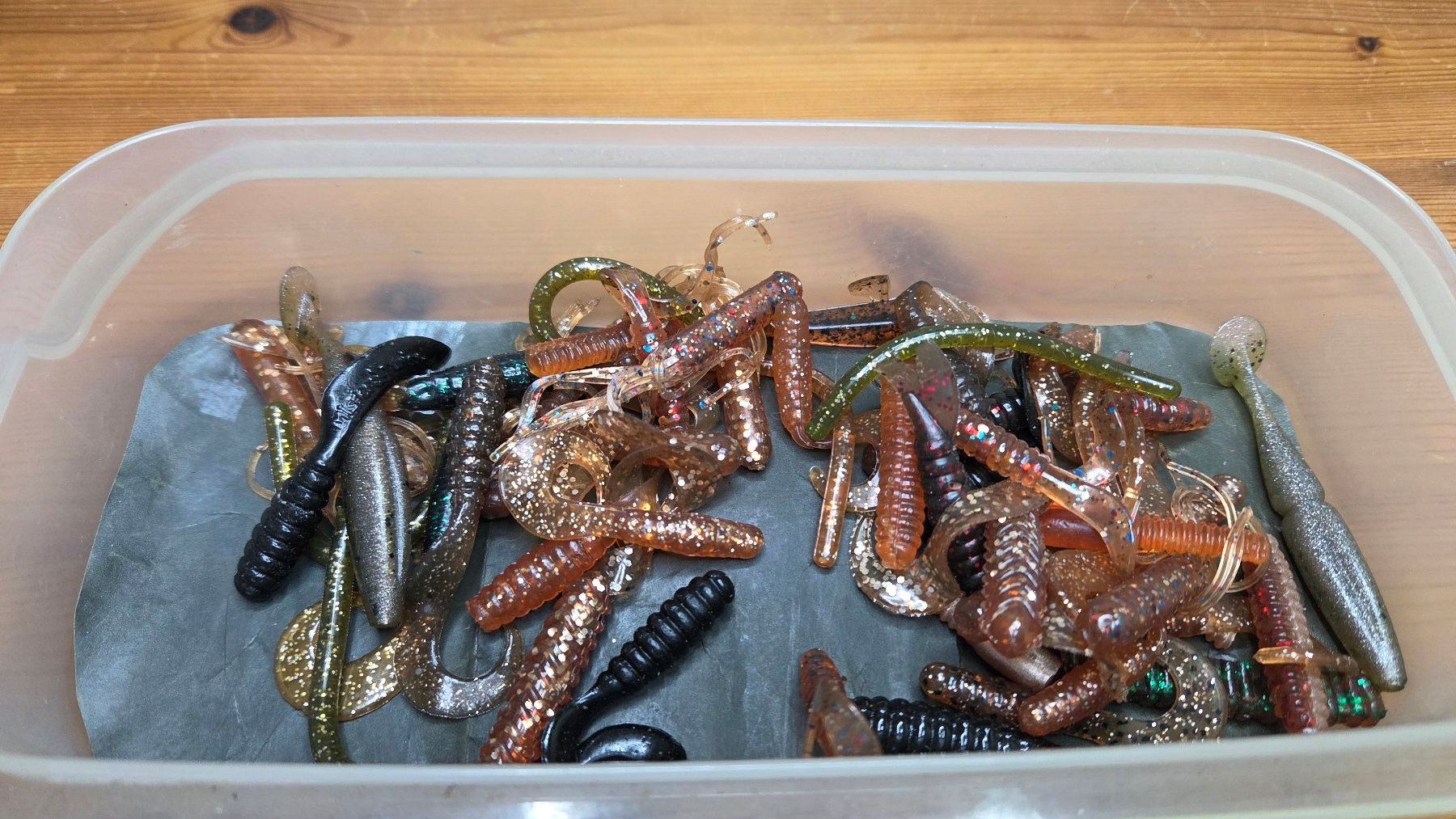 Esche: Sammlung von gummi Köder – Usato da Stein am Rhein venduto da JoXone 1