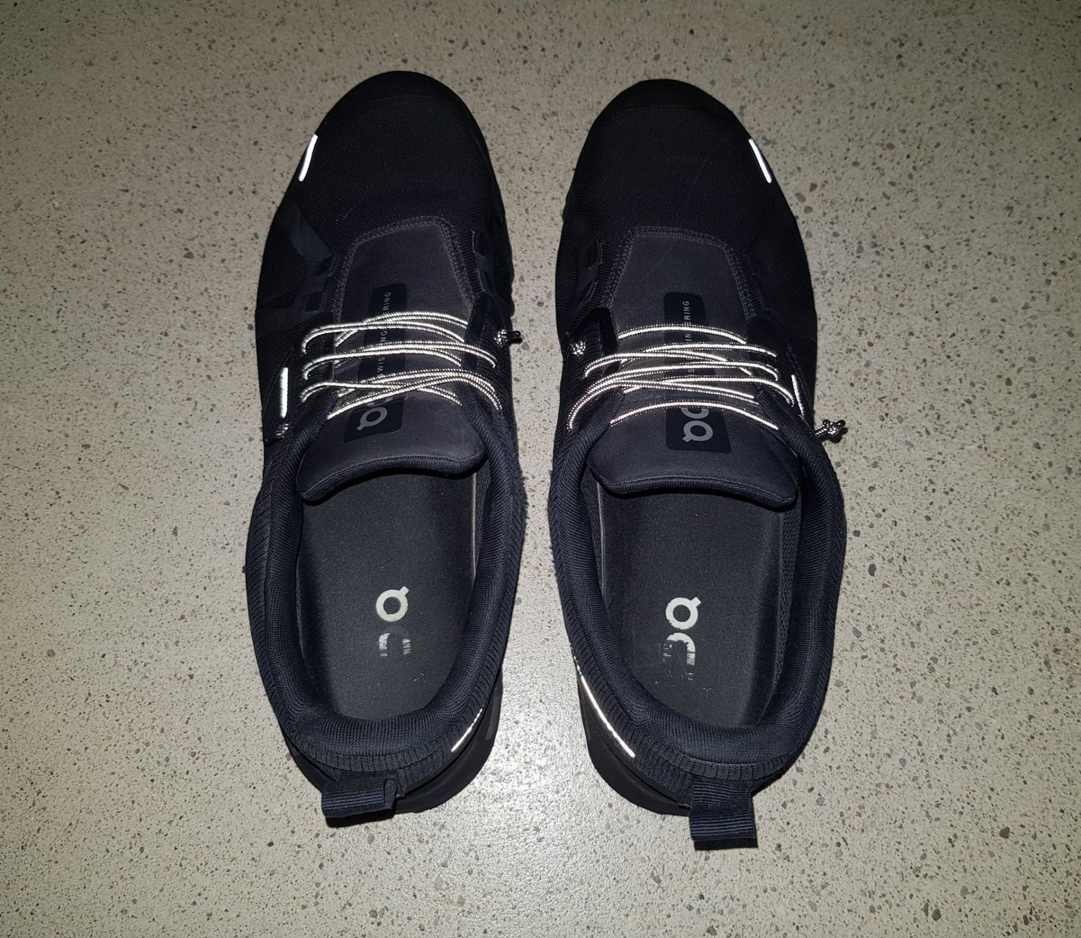 On Chaussures hommes: On Cloud Herrenschuh Grösse 44.5 – D'occasion à Basel par Birs868 4